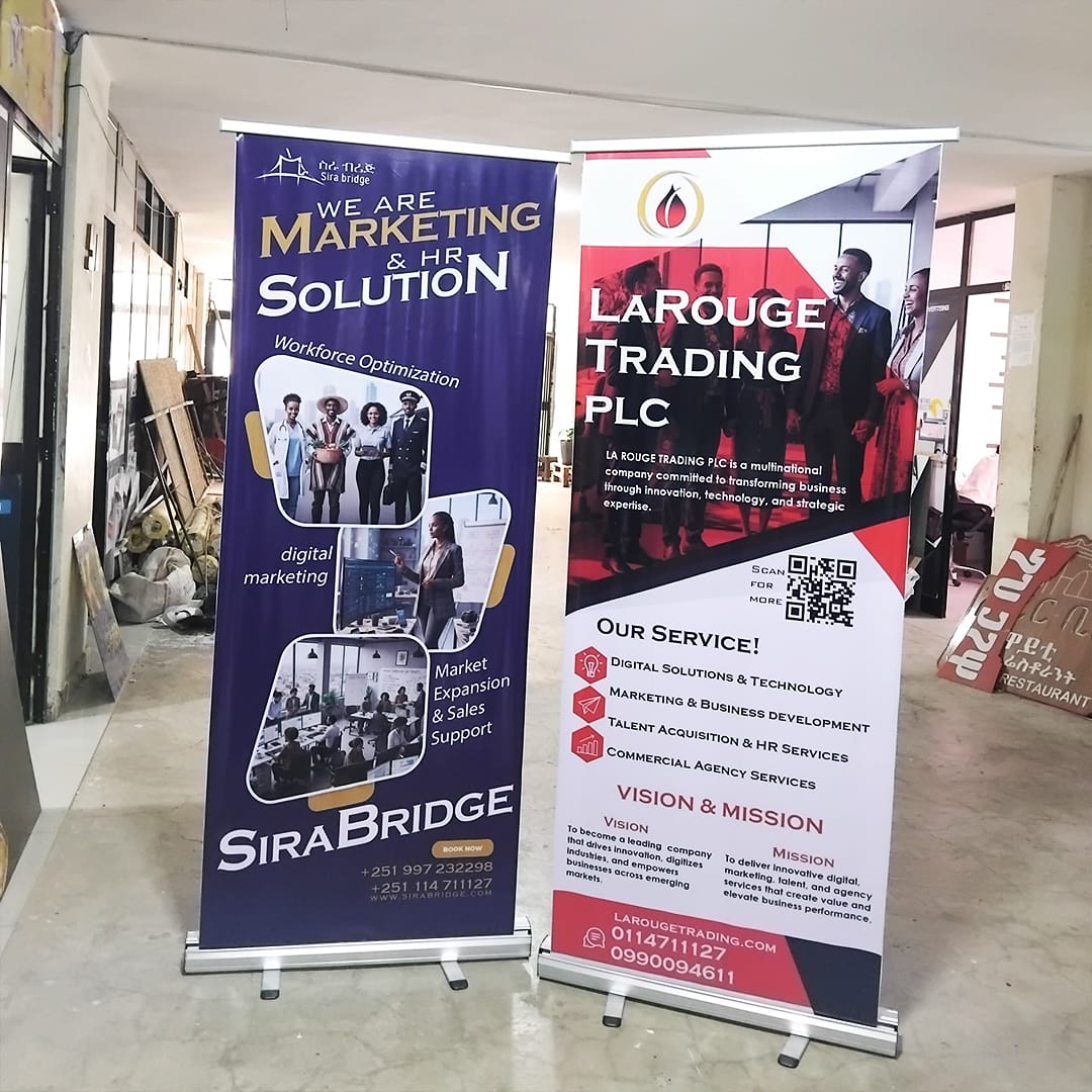 Roll Up Banner Display